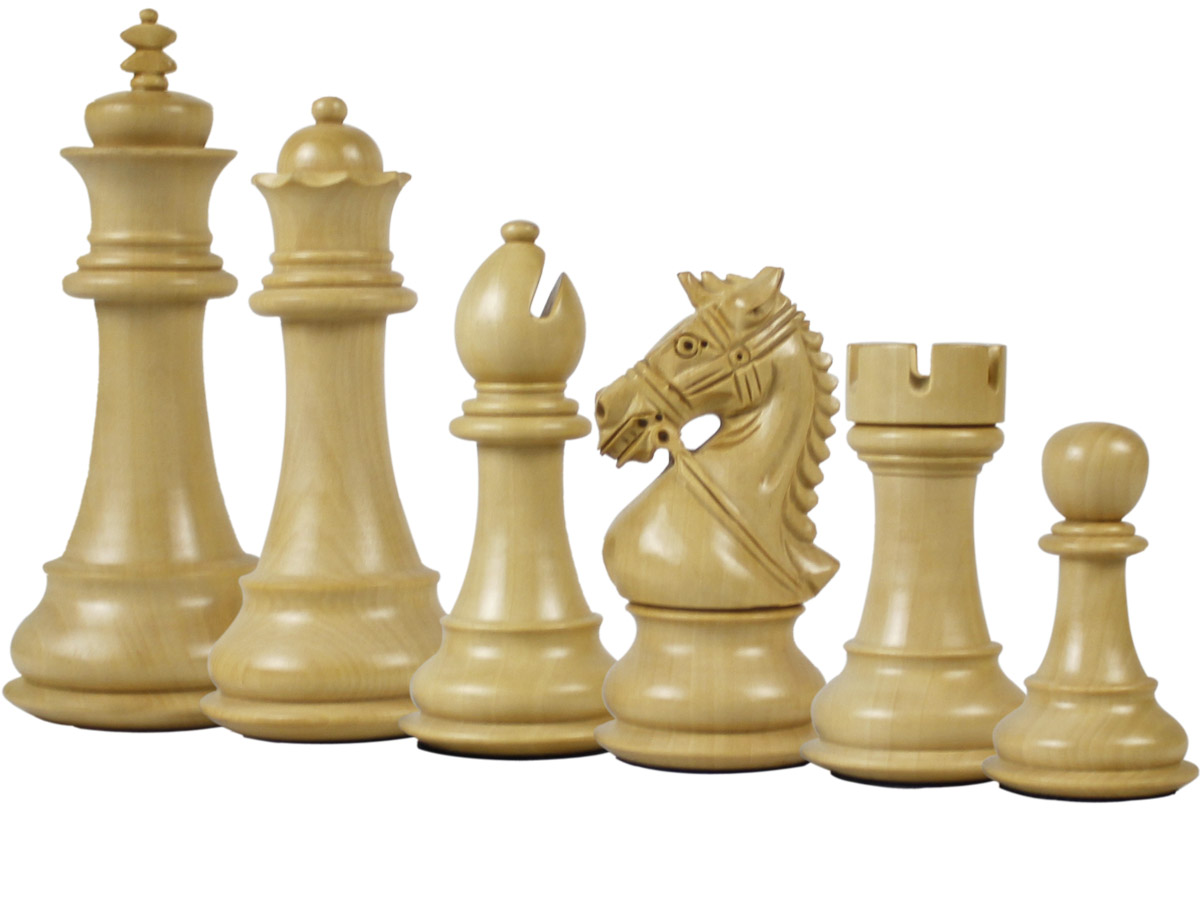 Royal Knight Staunton Boxwood Chess Pieces