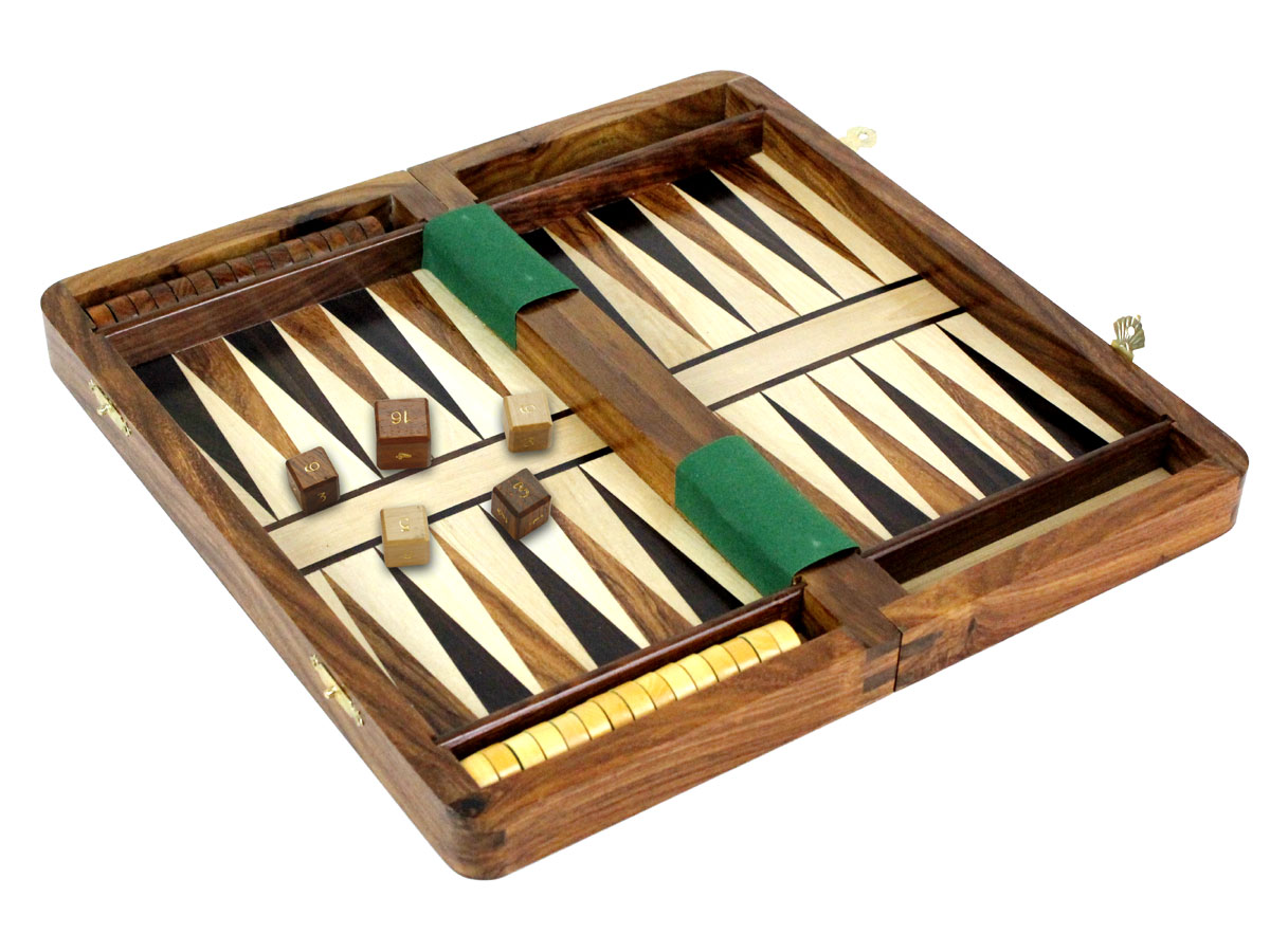 Side view of backgammon set with checkers in place