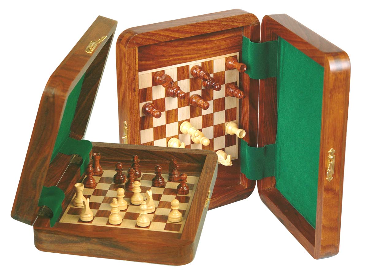 Perfect Board Inside Magnetic Chess Set 8"x6" and Pieces Golden Rosewood/Maple