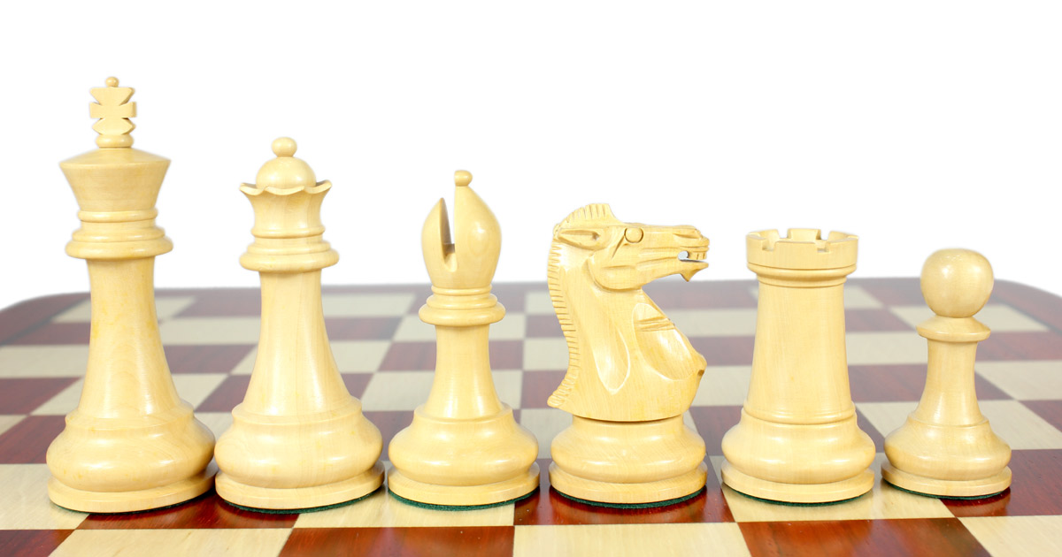 Monarch Staunton Boxwood Chess Pieces