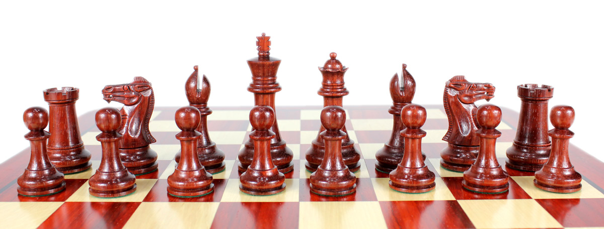 All chess pieces are double weighted. Total weight of the chess set is 3.086 lbs (1400 grams).