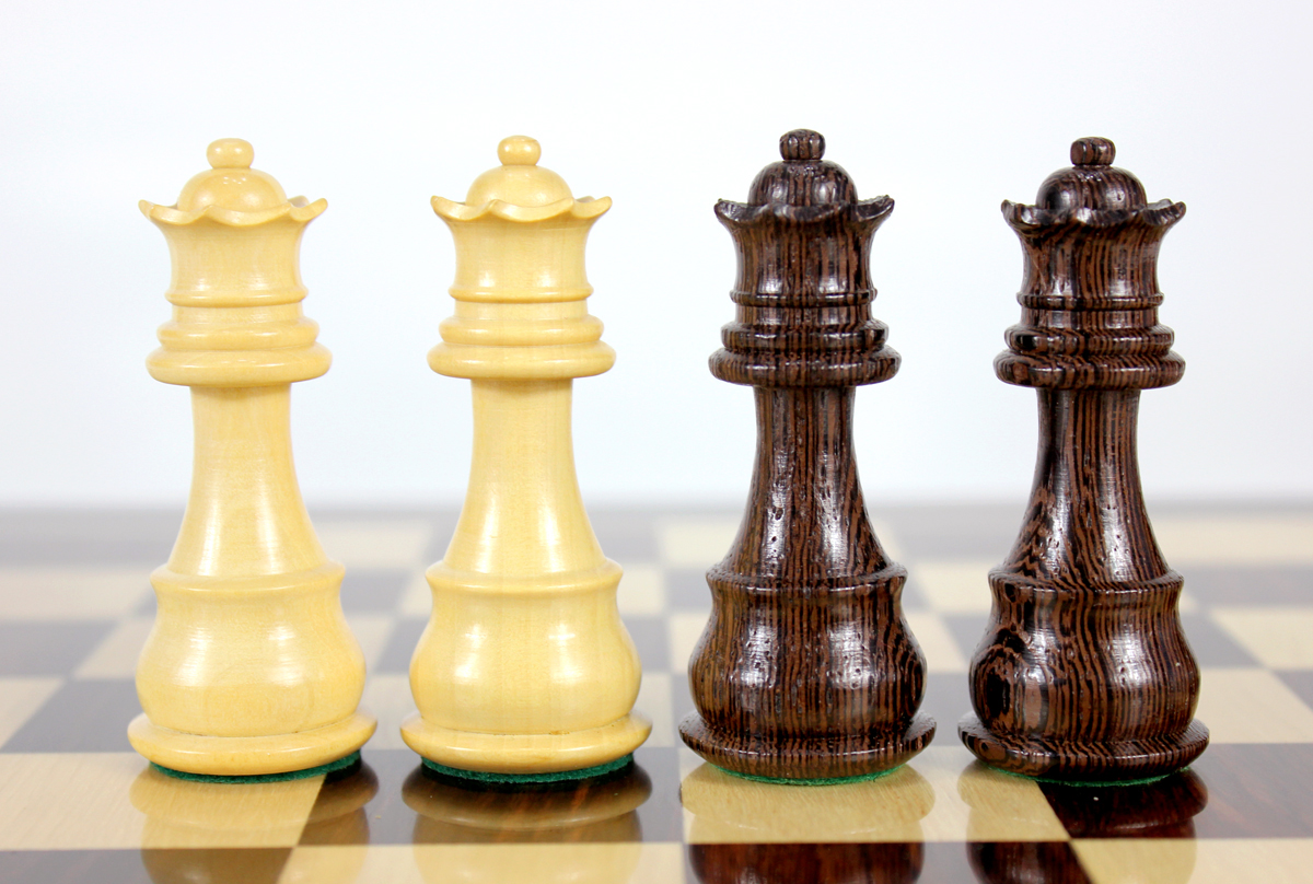 2 extra Queens provided with this set. 34 Chess Pieces (Including 2 extra Queens)