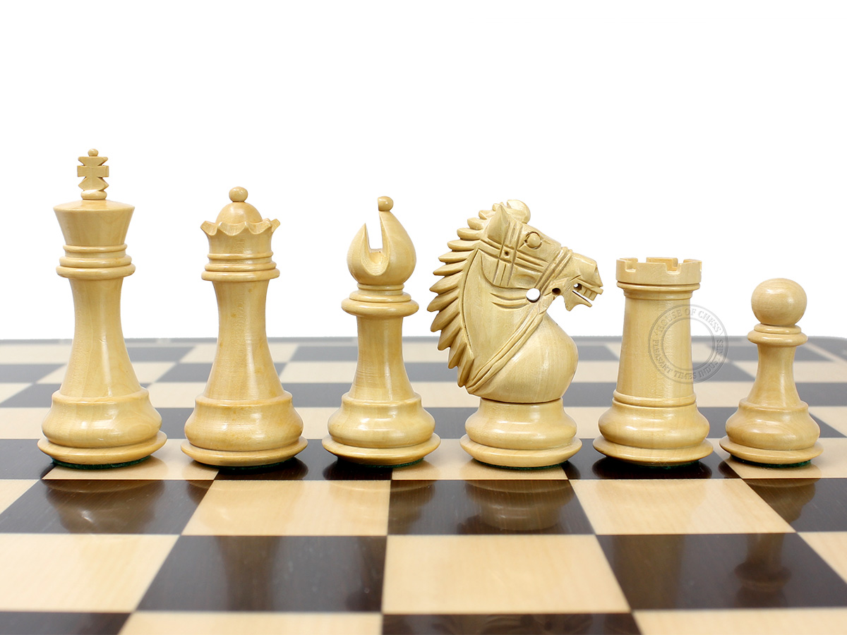 Rio Staunton Weighted Boxwood Chess Pieces King Height 3"