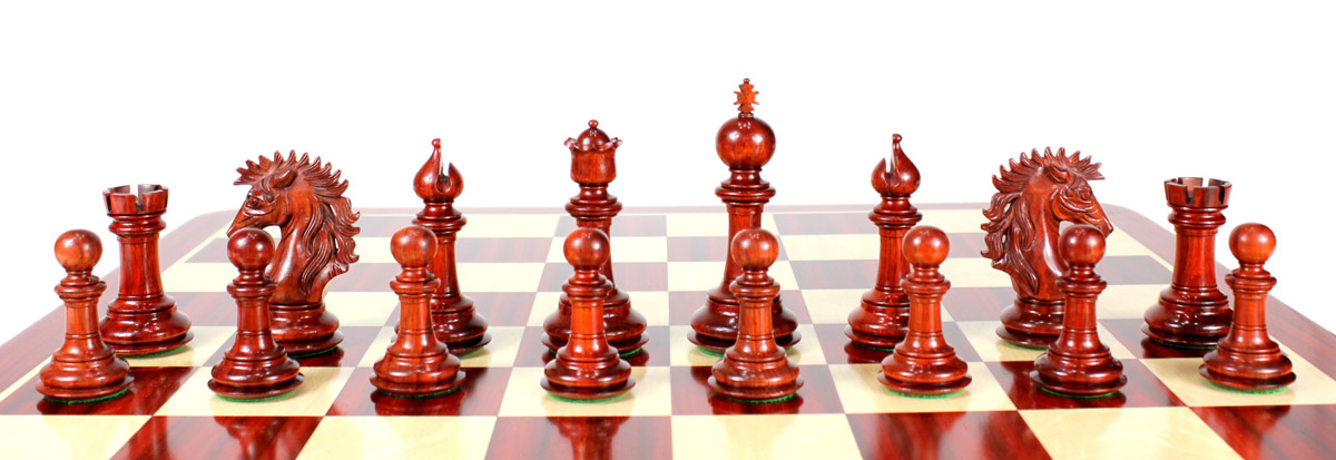 All chess pieces are triple weighted. Total weight of the chess set is 5.291 lbs (2400 grams)