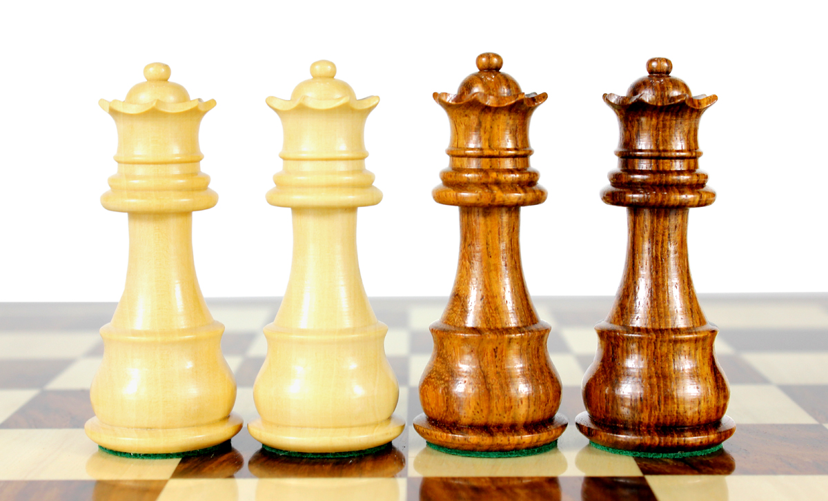 2 extra Queens provided with this set. 34 Chess Pieces (Including 2 extra Queens)
