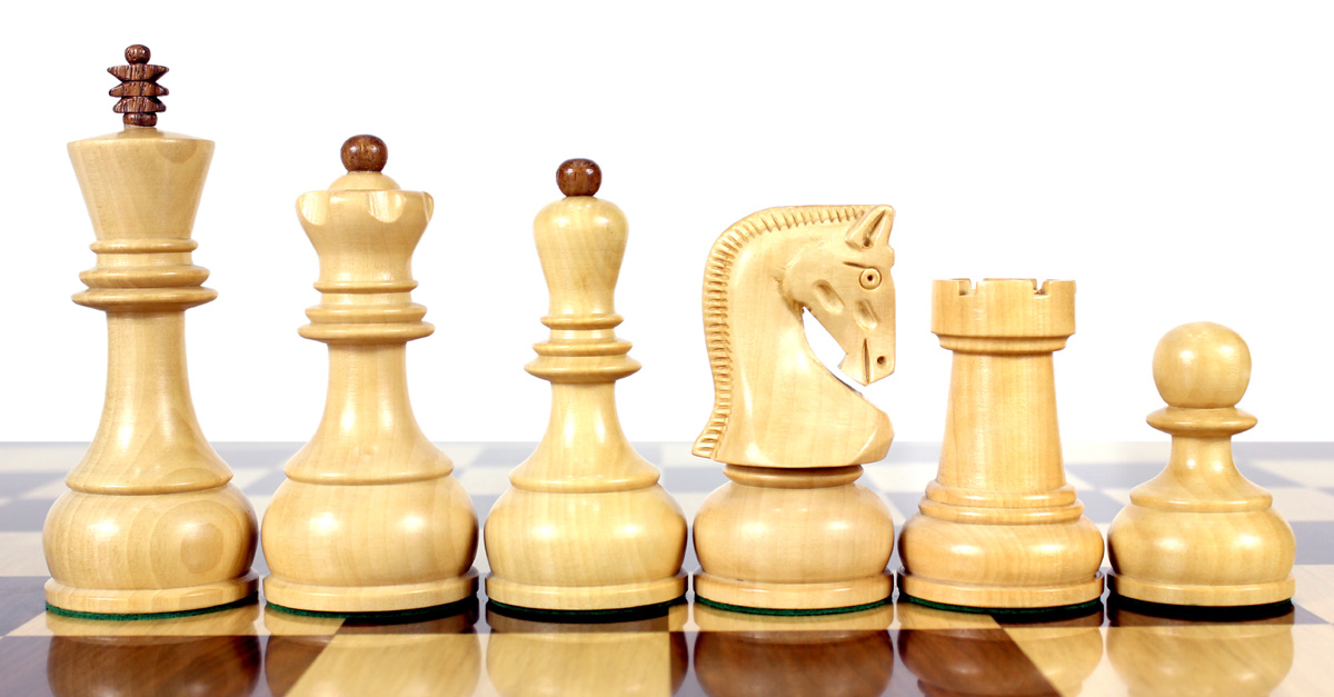 Zagreb Staunton chess pieces in Boxwood