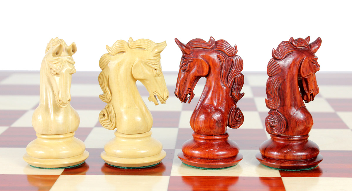 Luxor Staunton high quality hand crafted Knights by master craftsmen.