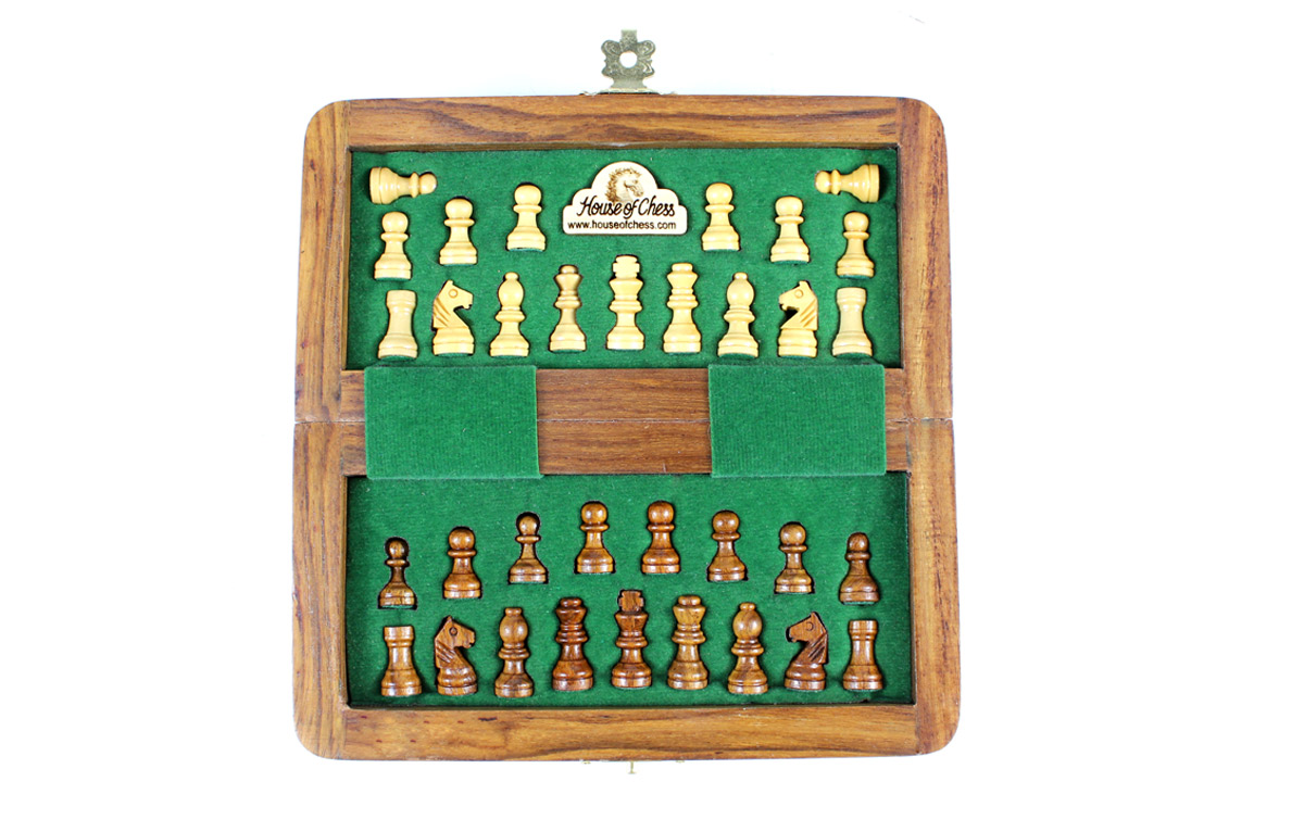 All chess pieces have felted bottom.  The weight of the chess set is 0.661 lbs (300 grams)