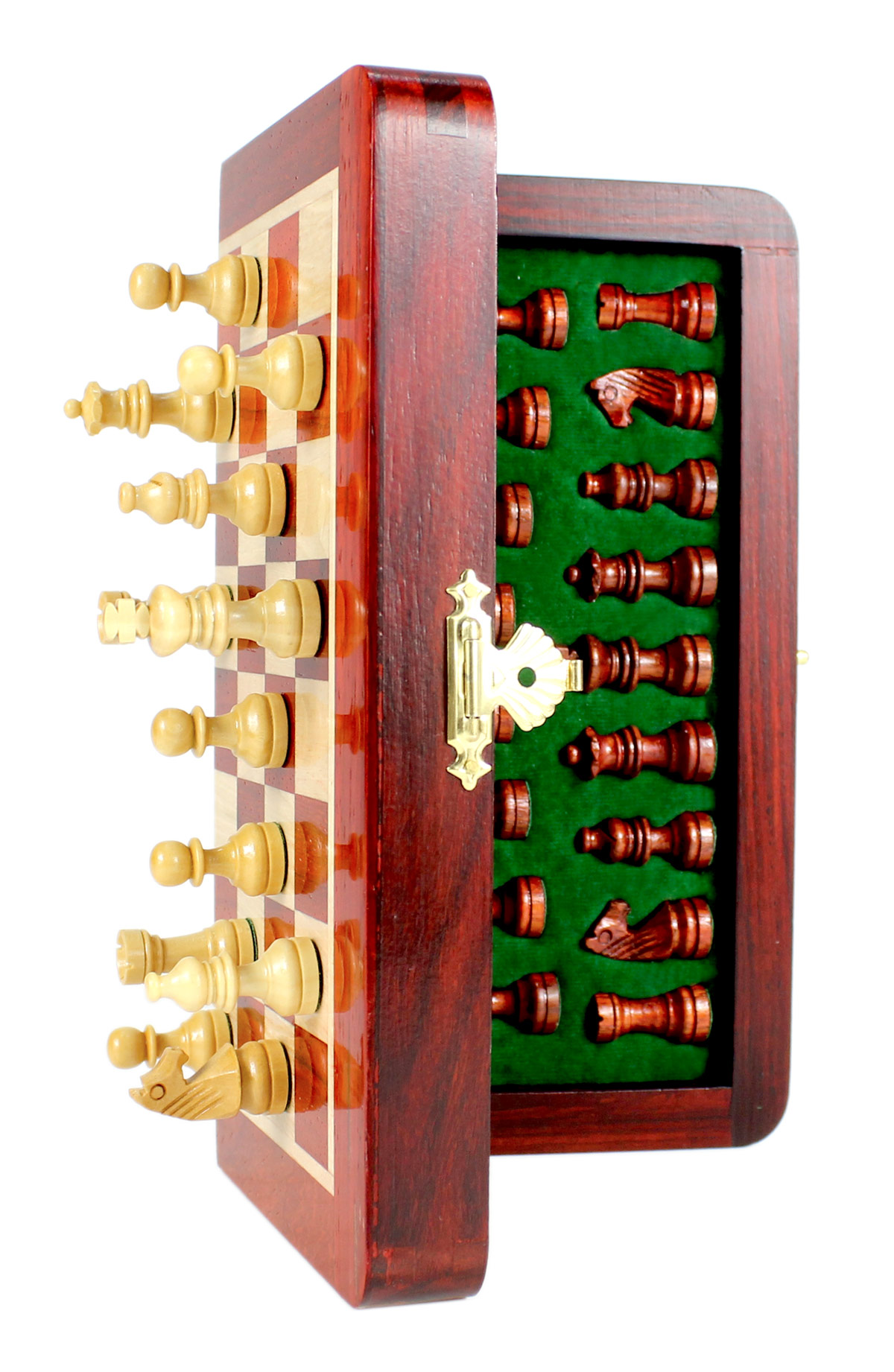 Powerful magnets doesn't let the chess pieces slide down.