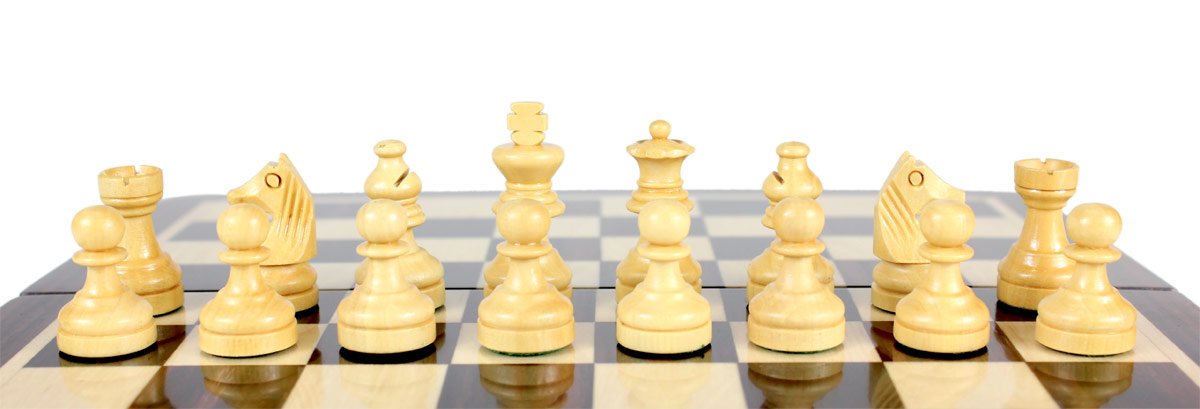 Boxwood Chess Pieces