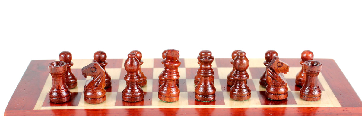 Bud Rosewood Chess Pieces