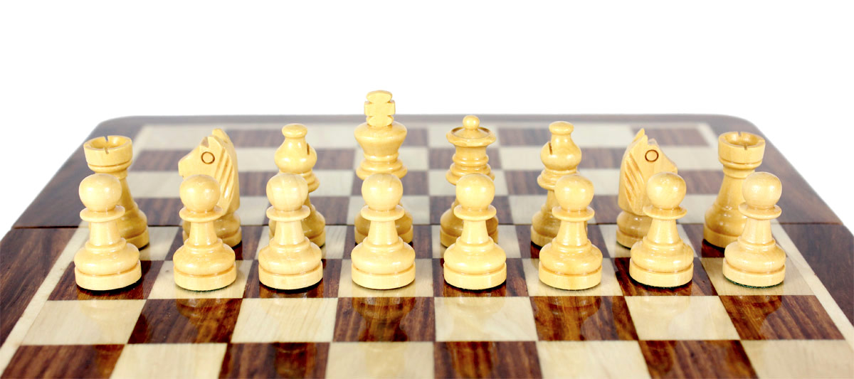 Boxwood Chess Pieces